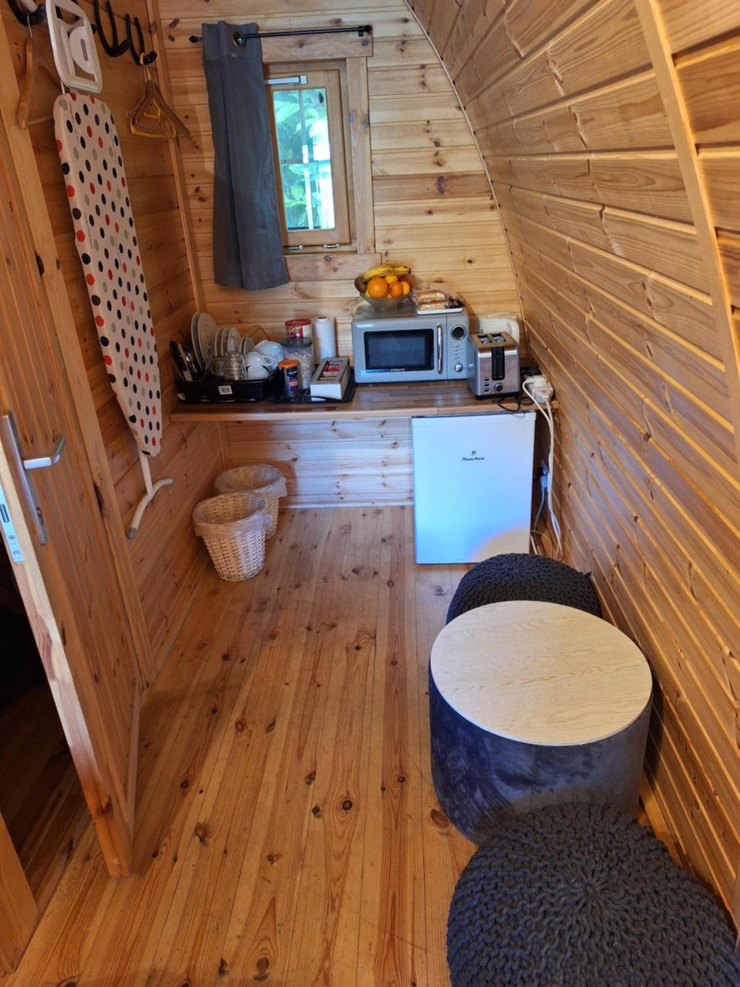 Log Cabin Kells  Exterior photo